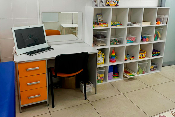 Кабинет Логопеда дефектолога  молодежная 52